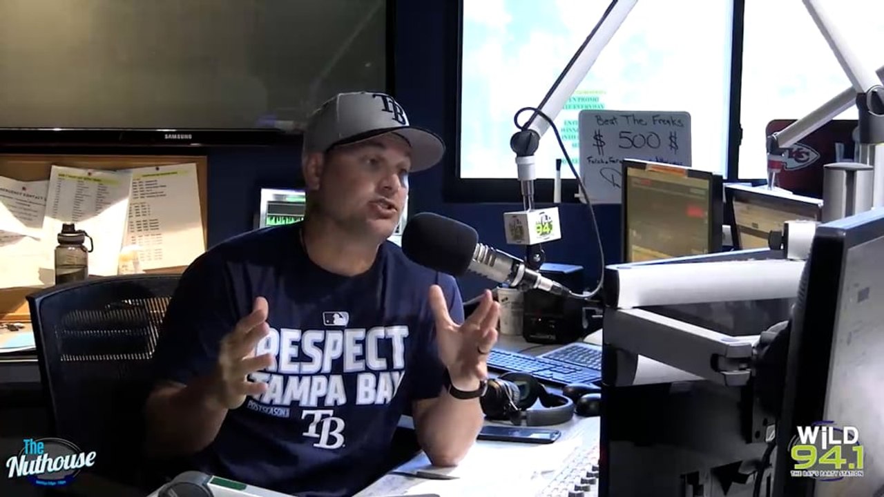 Black or White: A Girl Drags A Guy From A Car Window