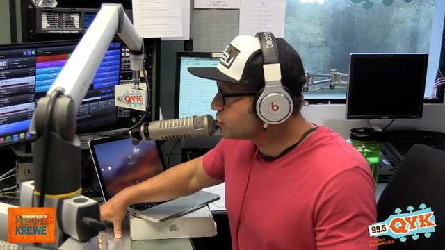 Man gets rid of wedding ring by attaching it to a fish