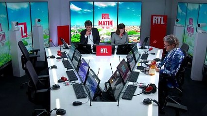 RTL ÉVÉNEMENT - Ces jeunes adultes de plus en plus nombreux à se faire baptiser