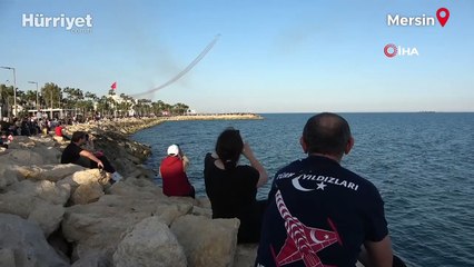 Türk Yıldızları'nın prova uçuşu büyüledi