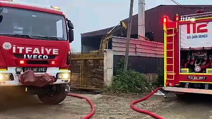 Geri dönüşüm tesisinde yangın