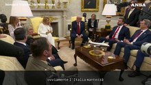 Meloni interrompe la traduttrice durante l'incontro con Trump: "Faccio io"