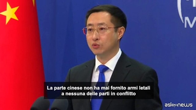 Ucraina, la Cina smentisce forniture armi e munizioni alla Russia