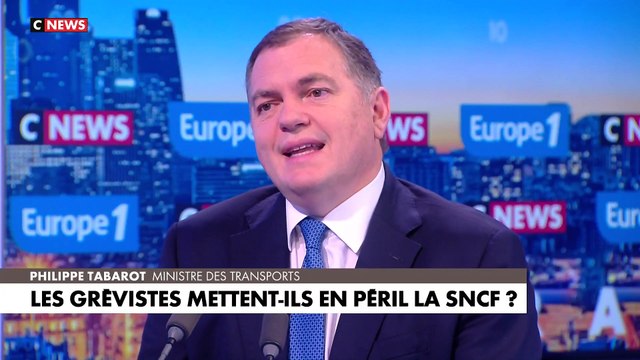 Les revendications des contrôleurs, appelés à faire grève pour le pont du 8-mai, ne sont pas légitimes , juge le ministre des Transports Philippe Tabarot, estimant qu'ils n'étaient pas les plus mal traités au sein de la SNCF - VIDEO