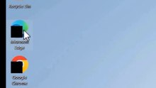 How do I get rid of the Black boxes on desktop icons