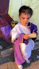 Pasión de Cristo en Iztapalapa - Nazarenos con pies descalzos