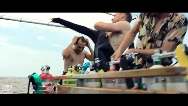 RARE SHARK scatters THOUSANDS of PUPS through FLOODED city streets as it adapts to freshwater