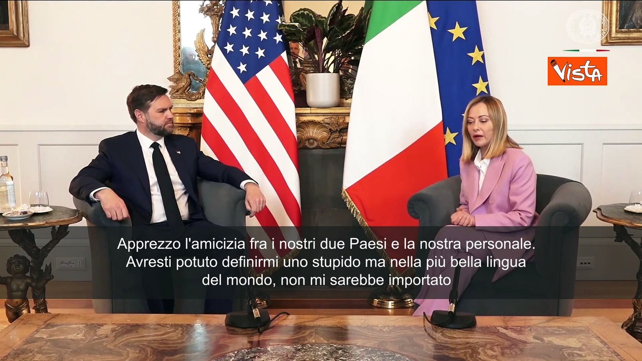Jd Vance a Meloni: Nella più bella lingua del mondo puoi anche chiamarmi "stupido", non importa