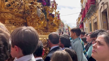 Francisco Rivera recoge al Cristo de las Tres Caídas visiblemente emocionado en su primer año fuera del paso