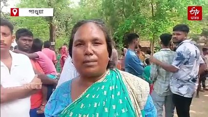 মদ্যপ ভিলেজ পুলিশের গাড়ির ধাক্কায় আহত দুই, আটক পুলিশকর্মী