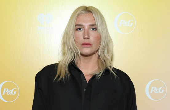 Kesha révèle s'être fiancée en secret : “J'étais fiancée et je ne voulais plus l'être”