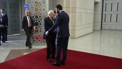 الشرع يستقبل عباس في زيارته الأولى لدمشق منذ 16 عاما