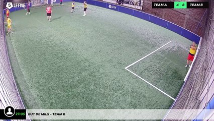 But de Mils - Team B