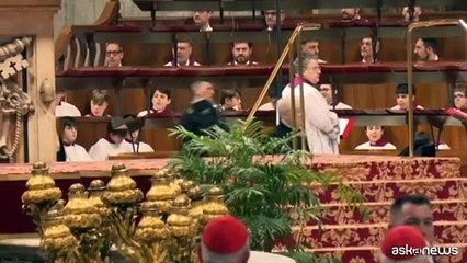 Vance a San Pietro con la famiglia per il rito del Venerdì Santo