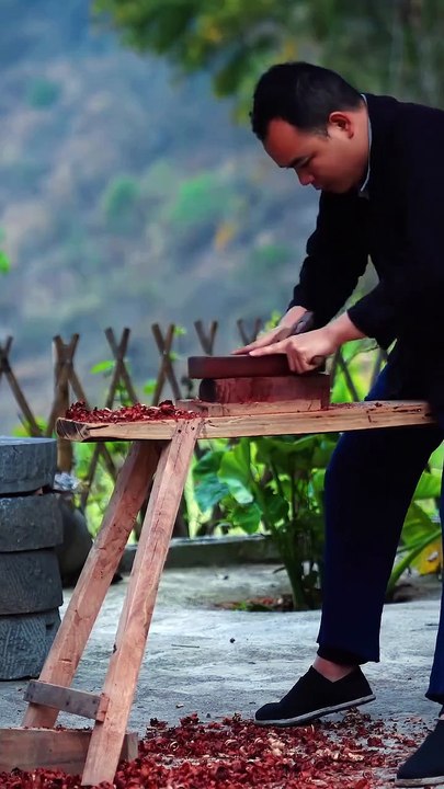 Hidden Intricacies: Unveiling the Craft of the Ancient Ink-Dipper