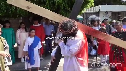 #ViacrucisViviente en zona norte de #Irapuato