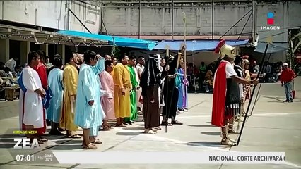 Reos del Penal de Tlaxcala realizan la representación del Viacrucis