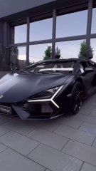 Lamborghini Revuelto, this car is a spaceship