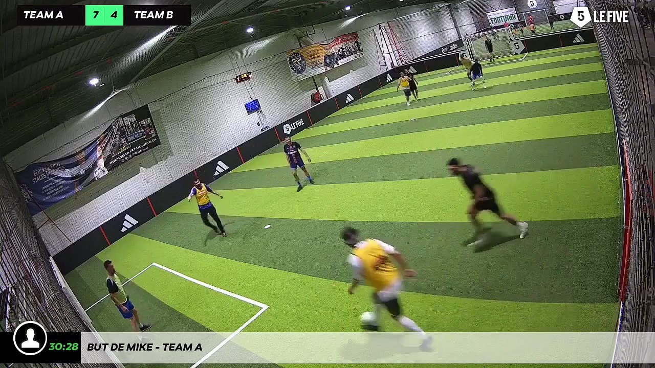 But de Mike - Team A