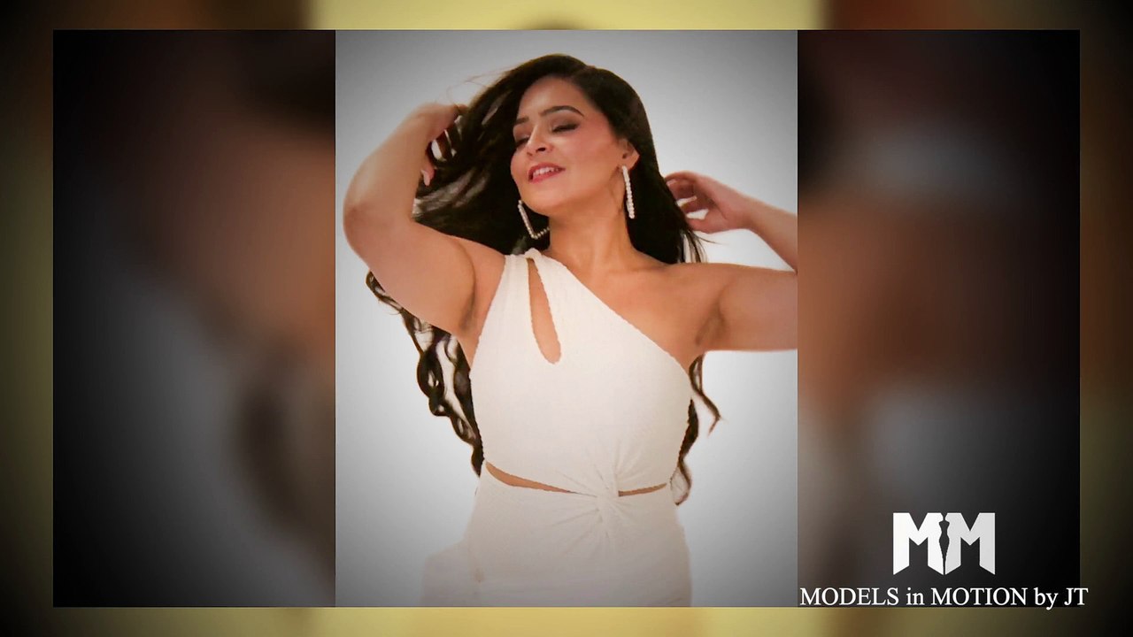 KANISHIKA - WHITE SHORT DRESS