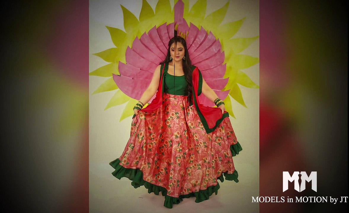 KANISHIKA - CULTURAL DRESS