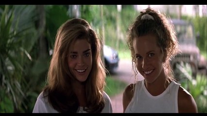 Wild Things Movie Explained in Hindi _ A Thriller Movie Summarized  in हिन्दी