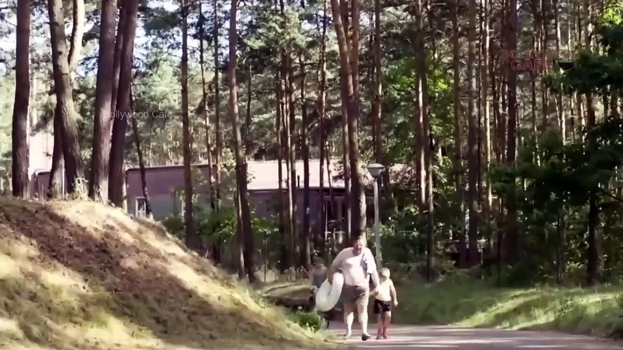 Summer Vacation With Mom Hollywood Movie Explained