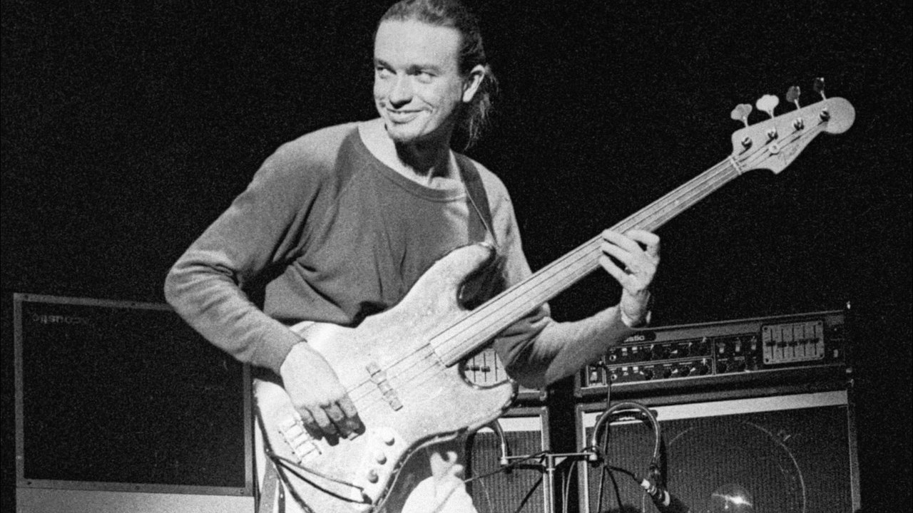 Jaco Pastorius - Bass Solo (Live in Kalamazoo, 1977)