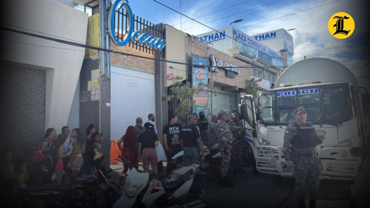 Policía desmonta fiesta en piscina discoteca Ocean