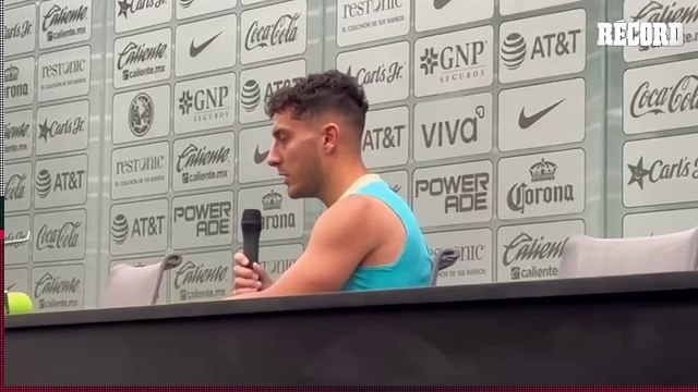 Sebastián Cáceres defiende a André Jardine tras críticas: gracias a él logramos el Tricampeonato
