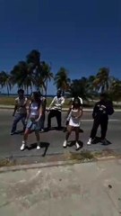 Chicos cubanos bailando reparto ...