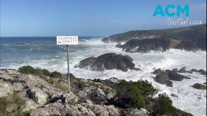 Hazardous surf at Tathra, 18-4-25, bega District News