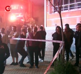 İş merkezinde yangın: 6 işyeri ve 2 araç kullanılamaz hale geldi!