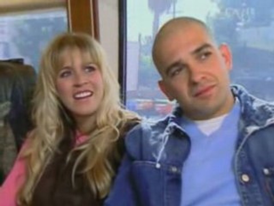 Extreme Makeover home edition macons du coeurs teaser