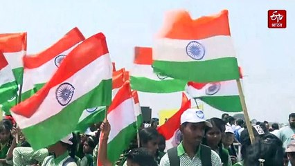 रांची के आसमान में दिखा अद्भुत नजारा, वायुसेना के हैरतअंगेज करतब से रोमांचित हुए लोग