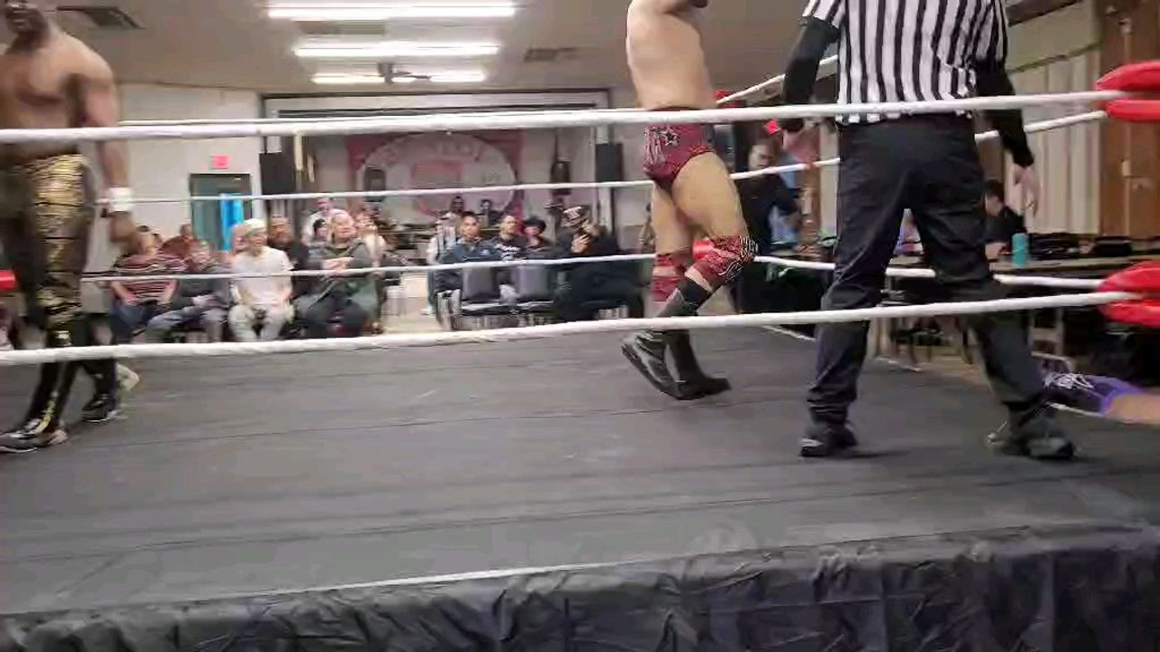 triple Threat Match