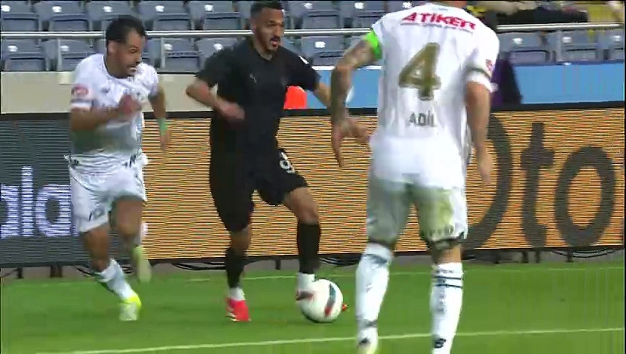 Trendyol Super Lig   Atakaş Hatayspor - Tümosan Konyaspor  18 Nisan 2025,