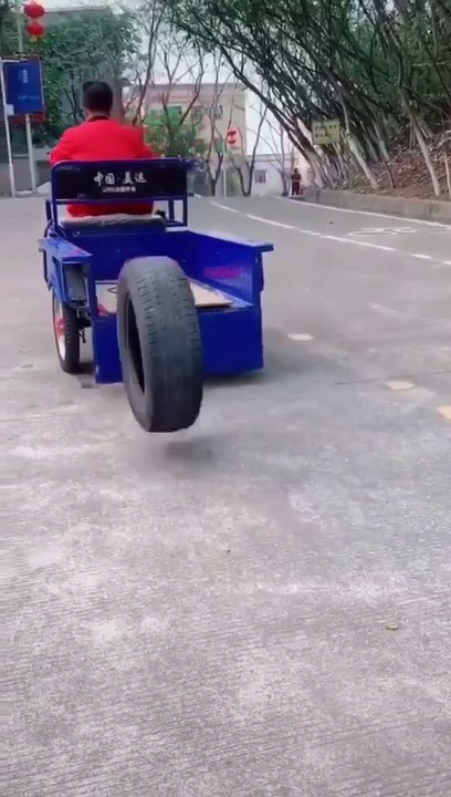 Cerveau de femme contre roue 🤣😂🤣😂