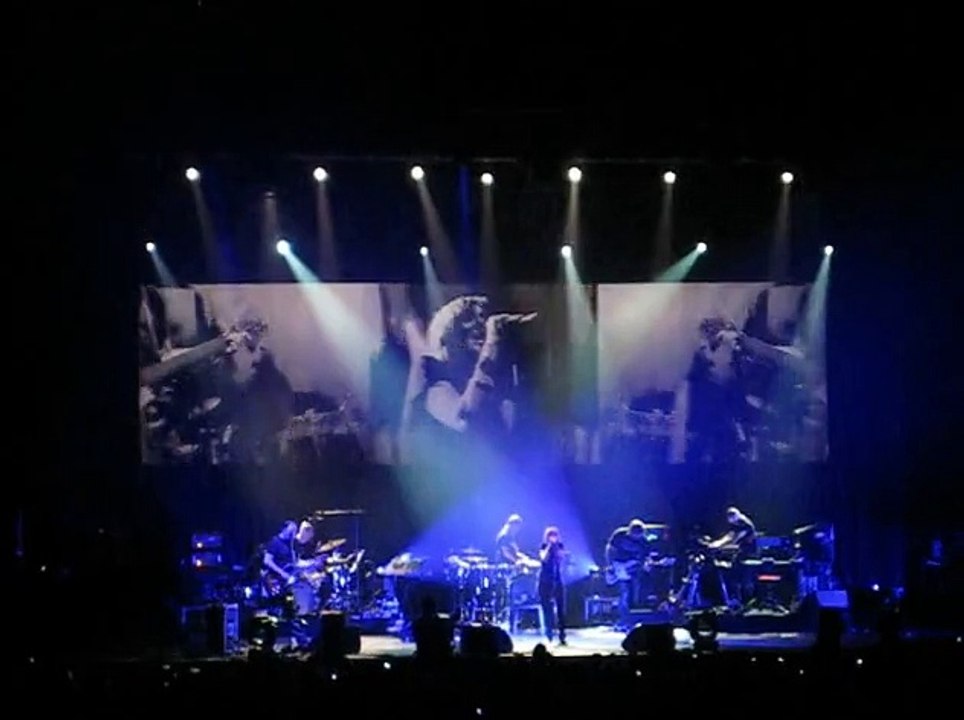 Portishead - Cowboys (LIVE Paris Le Zénith 2008)