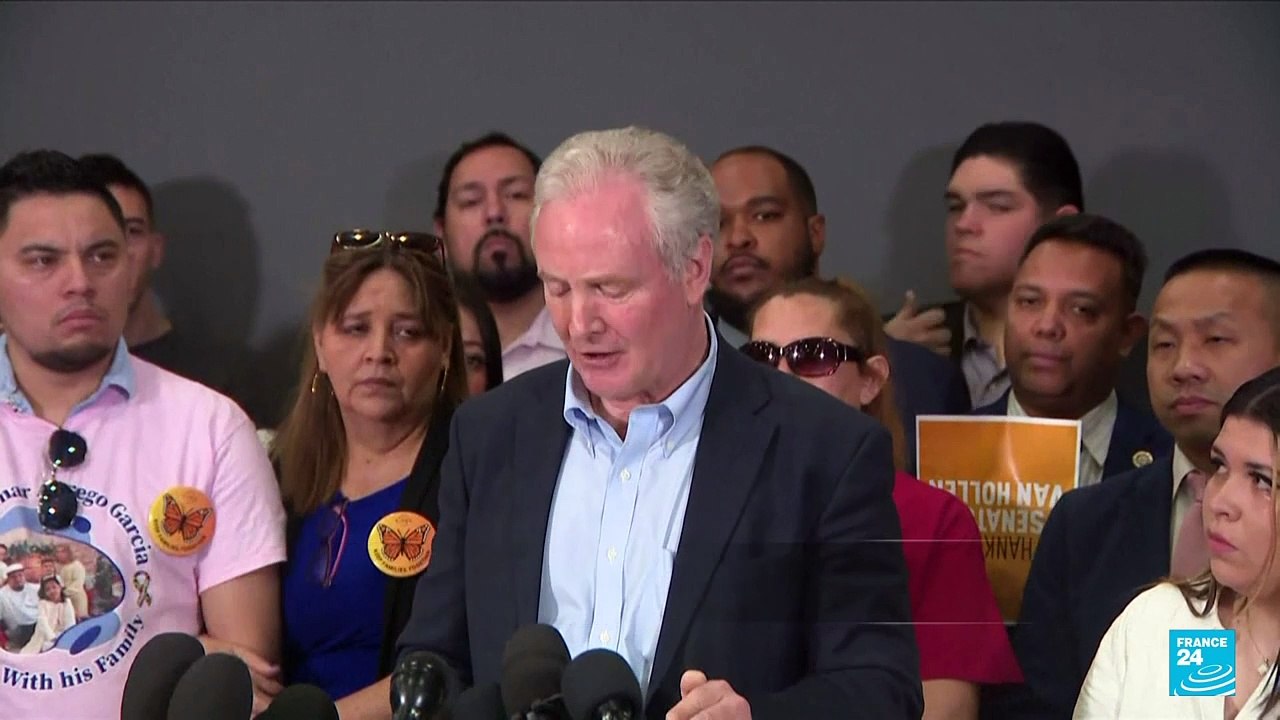 Kilmar Ábrego, salvadoreño deportado por error a El Salvador, ya no estaría en el Cecot