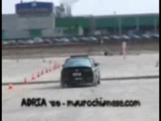 Regis passe le permis