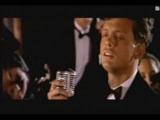 Contigo a la distancia