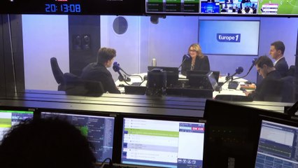 Quelle place pour la figure de l’intellectuel dans notre société ? Quel bilan politique et moral des intellectuels qui souvent se trompent ?