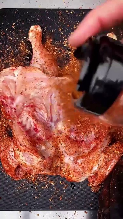 🐓 SPATCHCOCK CHICKEN 🍗 - ➡️ Someone Hungry ⁉️😇