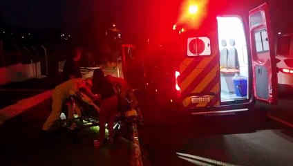 Mulher sofre fratura na clavícula ao se envolver em acidente no Periolo