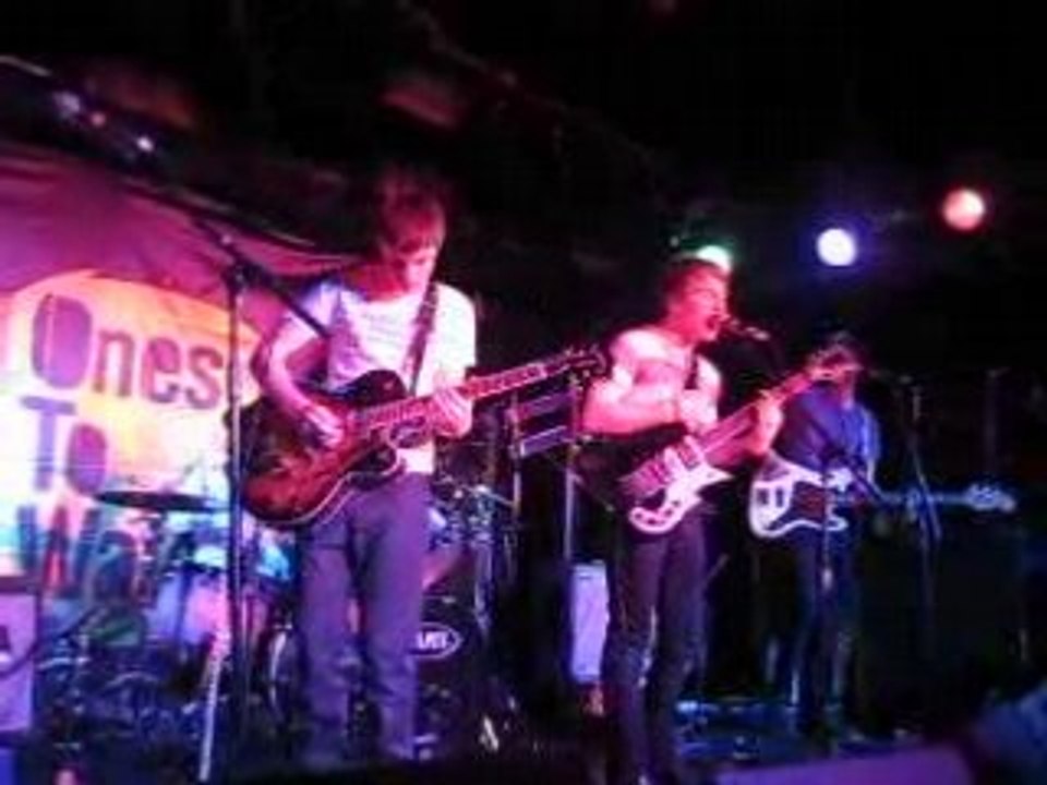 The Displacements@Barfly