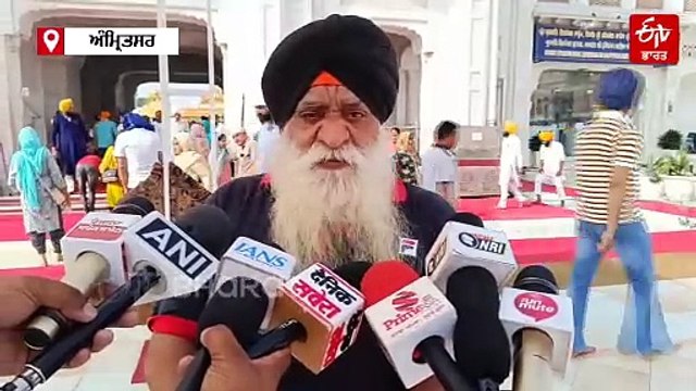 ਸ੍ਰੀ ਗੁਰੂ ਅਰਜਨ ਦੇਵ ਜੀ ਦਾ ਗੁਰਪੁਰਬ, ਸੰਗਤ ਹੋ ਰਹੀ ਦਰਬਾਰ ਸਾਹਿਬ ਵਿਖੇ ਨਤਮਸਤਕ
