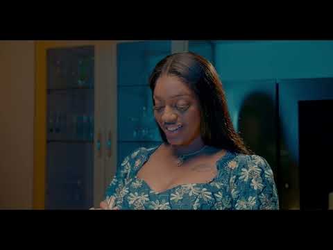 Pub Yellitaare : Fa invite sa Belle Famille dans sa nouvelle maison...