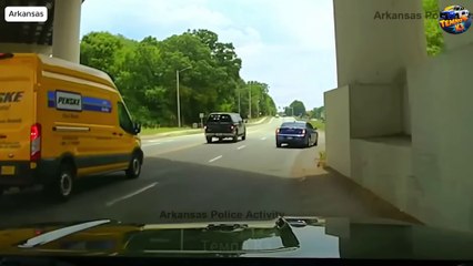 Jaw-Dropping Police Dashcam Moments So Crazy You’d Think They’re Fake! #2
