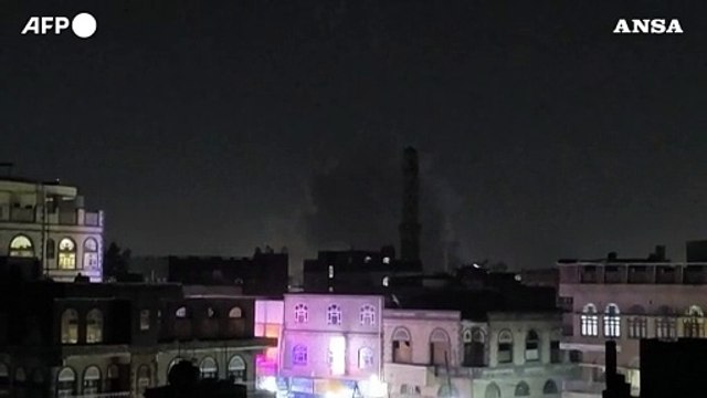 Yemen, Houthi: tre morti e due feriti in attacchi Usa su Sanaa